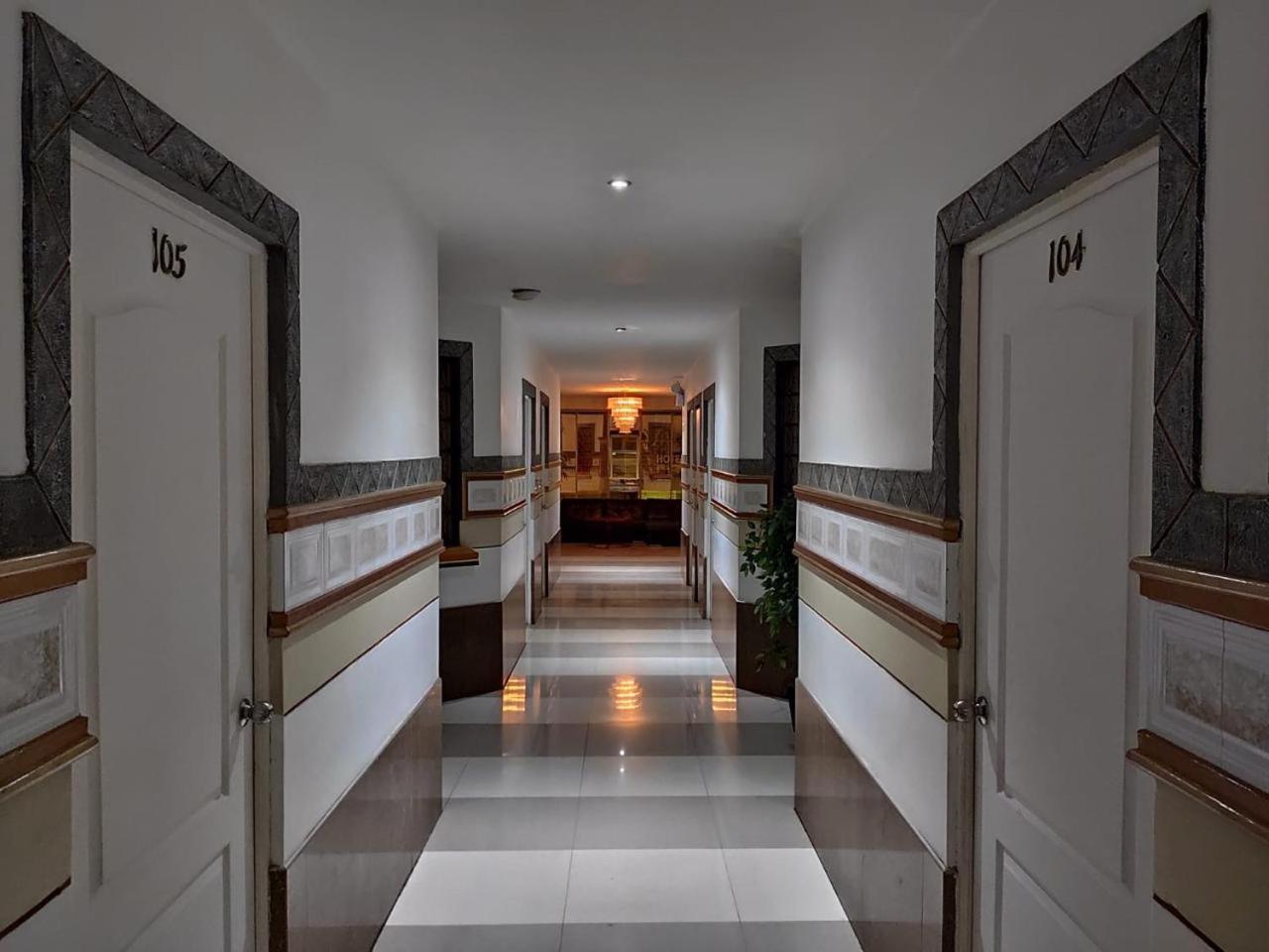 Rizzo Plaza Hotel Tumbes Exteriér fotografie