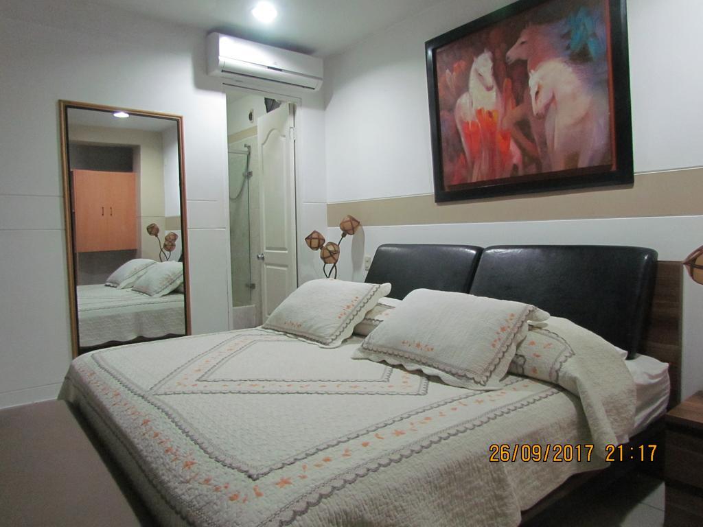 Rizzo Plaza Hotel Tumbes Exteriér fotografie