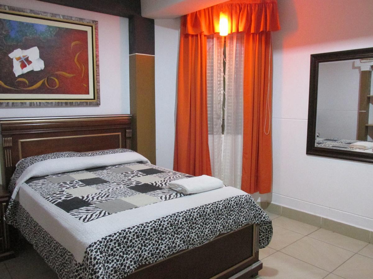 Rizzo Plaza Hotel Tumbes Exteriér fotografie