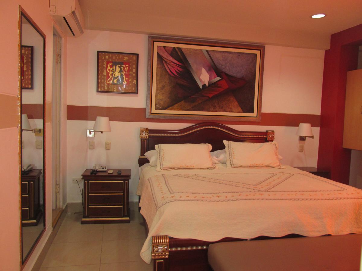 Rizzo Plaza Hotel Tumbes Exteriér fotografie
