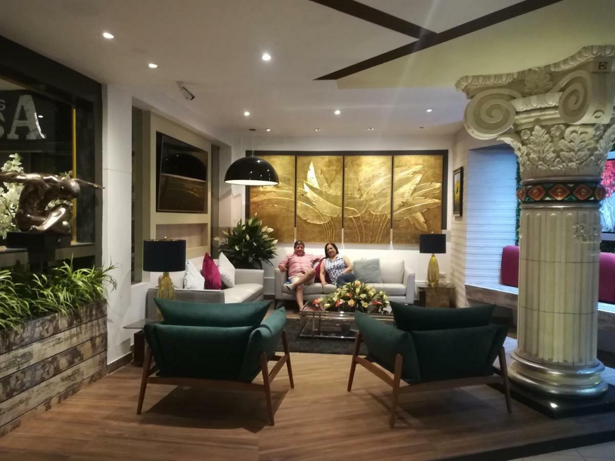 Rizzo Plaza Hotel Tumbes Exteriér fotografie