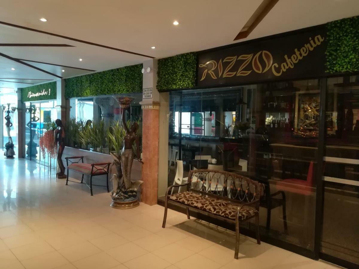 Rizzo Plaza Hotel Tumbes Exteriér fotografie